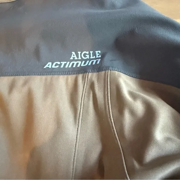 Aigle Men's Brown and Gray Performance Jacket - Picture 2 of 6